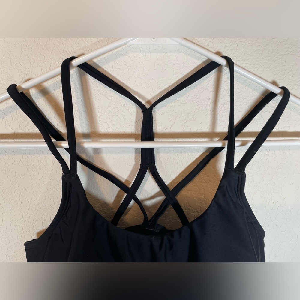Cupshe Black Athletic Strappy Bikini Top - Picture 3 of 7